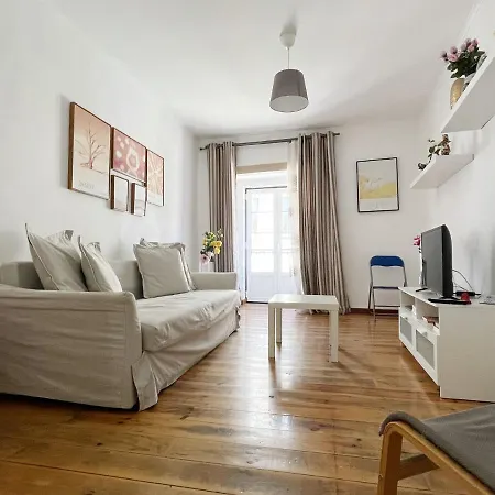 Martim Moniz Glory Apartment *